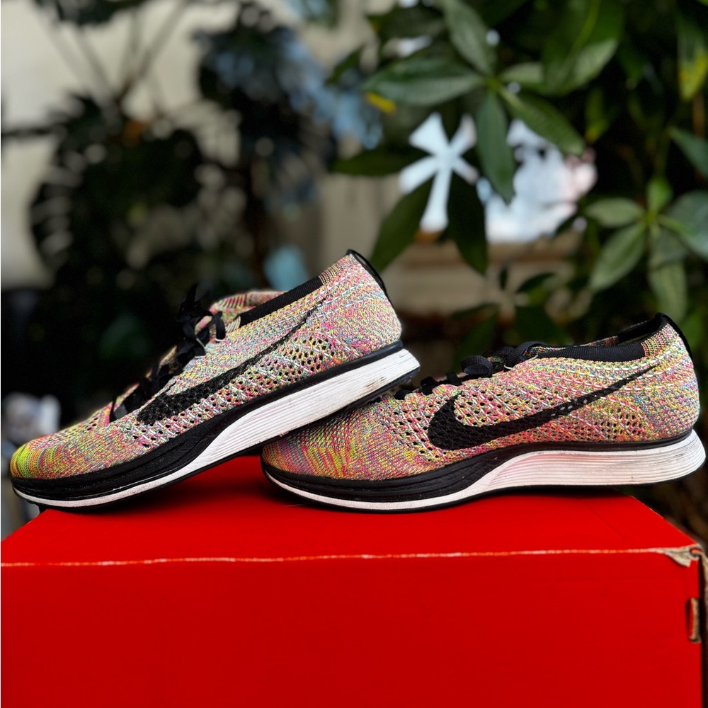 Nike Multicolor Flyknit Sneakers